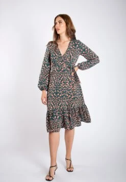 Animal Print Long Sleeve Split Detail Wrap - Day Dress 9 Animal Print Long Sleeve Split Detail Wrap - Day Dress -Modern Classic Shoes Store b2096200cdc94874bac2c271efdcf562