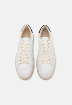 Gant PREPUS - Trainers - White/marine -Modern Classic Shoes Store b51058f73e3c481a8679969fb0b9f50e