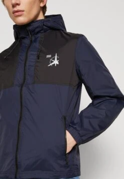 Jack & Jones Jcofilo Light Jacket - Windbreaker - Navy -Modern Classic Shoes Store b59f167480ef4691a649b309e8ffbb59