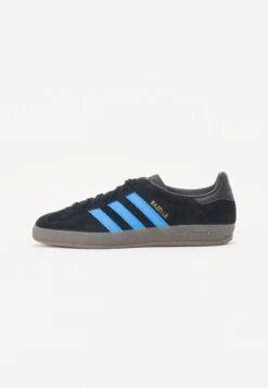 Adidas Originals GAZELLE INDOOR - Trainers - Better Scarlet/footwear White -Modern Classic Shoes Store bc3464f216f04d65aac10968ce4b6775