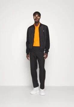 J.Lindeberg Penn Hybrid Jacket - Bomber Jacket - Black -Modern Classic Shoes Store bc60f11aef3e44dc80d6a3b11a68840e