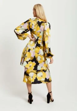 Liquorish EARTH TONE FLORAL PRINT MIDI WRAP WITH FRILL DET - Day Dress - Black -Modern Classic Shoes Store bcdea6376ff247dfb18ae3d0b0cd4546