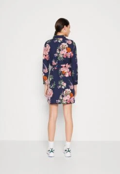 Vero Moda Vmviola Dress - Shirt Dress 8 Vero Moda Vmviola Dress - Shirt Dress -Modern Classic Shoes Store bdc11d8b26654babbca131b596037dc5