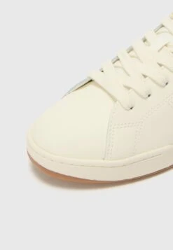 Lacoste CARNABY CUP 225 - Trainers - Off White/gum 11 Lacoste CARNABY CUP 225 - Trainers - Off White/gum -Modern Classic Shoes Store bf765606375543d3b01135e798a5d66d