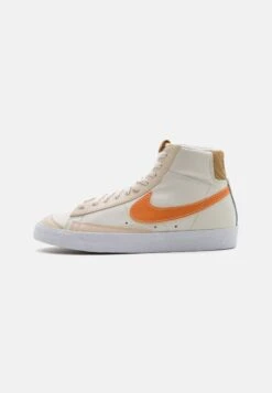 Nike Sportswear Blazer Mid 77 Emb - High-Top Trainers - Phantom/Hot Curry/Pearl White/Elemental Gold/Blue Jay