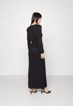 NEVER FULLY DRESSED Lucy Dress - Cocktail Dress / Party Dress - Black 8 NEVER FULLY DRESSED Lucy Dress - Cocktail Dress / Party Dress - Black -Modern Classic Shoes Store c0323e9aab1c4a08b3d04fad198dbc9c