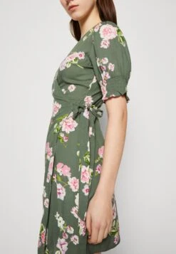 Pieces Pctala Wrap Dress - Day Dress -Modern Classic Shoes Store c35cbd0ca3cf4b9cb7804f59fd7b037b