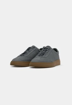 Boss KIERAN - Trainers - Medium Grey -Modern Classic Shoes Store c4d97e7747af4dc2ba1ab563cc693ceb