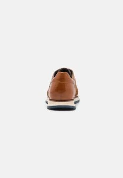 Bugatti Cirino - Trainers - Cognac -Modern Classic Shoes Store c56f90de53e84060a93f09a3007427d2