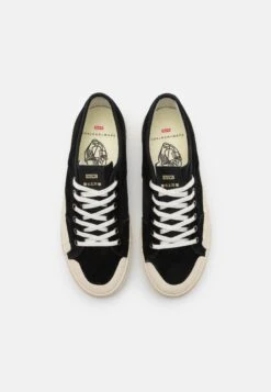 Globe Surplus - Trainers - Black/Cream/Montano 9 Globe Surplus - Trainers - Black/Cream/Montano -Modern Classic Shoes Store c650d6e756034057a87b10a08042a48a