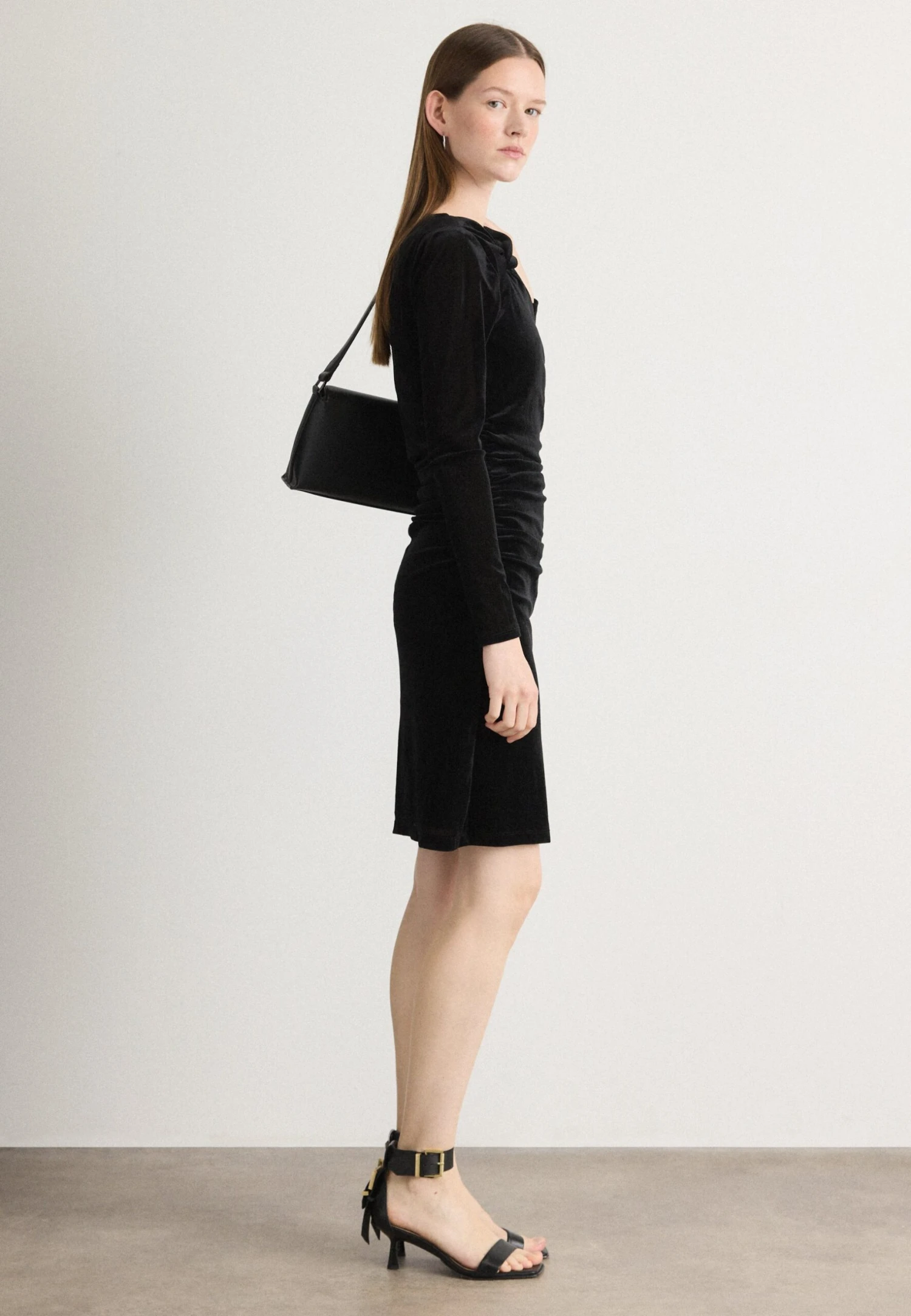 DKNY NECK SHEATH - Cocktail Dress / Party Dress - Black 2 DKNY NECK SHEATH - Cocktail Dress / Party Dress - Black - Image 2