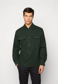 Minimum Fjell - Summer Jacket - Pine Grove