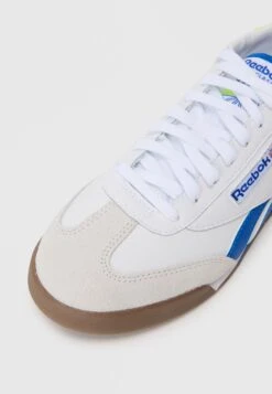 Reebok Classic CAMPIO XT UNISEX - Trainers - White/optimum Blue/gum 11 Reebok Classic CAMPIO XT UNISEX - Trainers - White/optimum Blue/gum -Modern Classic Shoes Store ca6317417c6e4cfa9adedc43edad3d66
