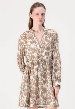 SAMSØE SAMSØE AMELIE DRESS - Shirt Dress - Greige -Modern Classic Shoes Store cacd587d94a743cea3b10ac9125cf2b4