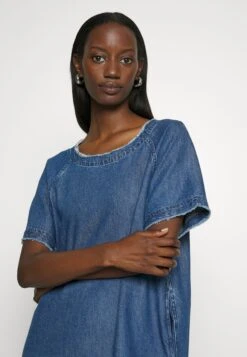 Rag & Bone Featherweight Justine Shirt Dress - Denim Dress - Suki -Modern Classic Shoes Store cb2f45521b764f8bad1e06e03a5b4673