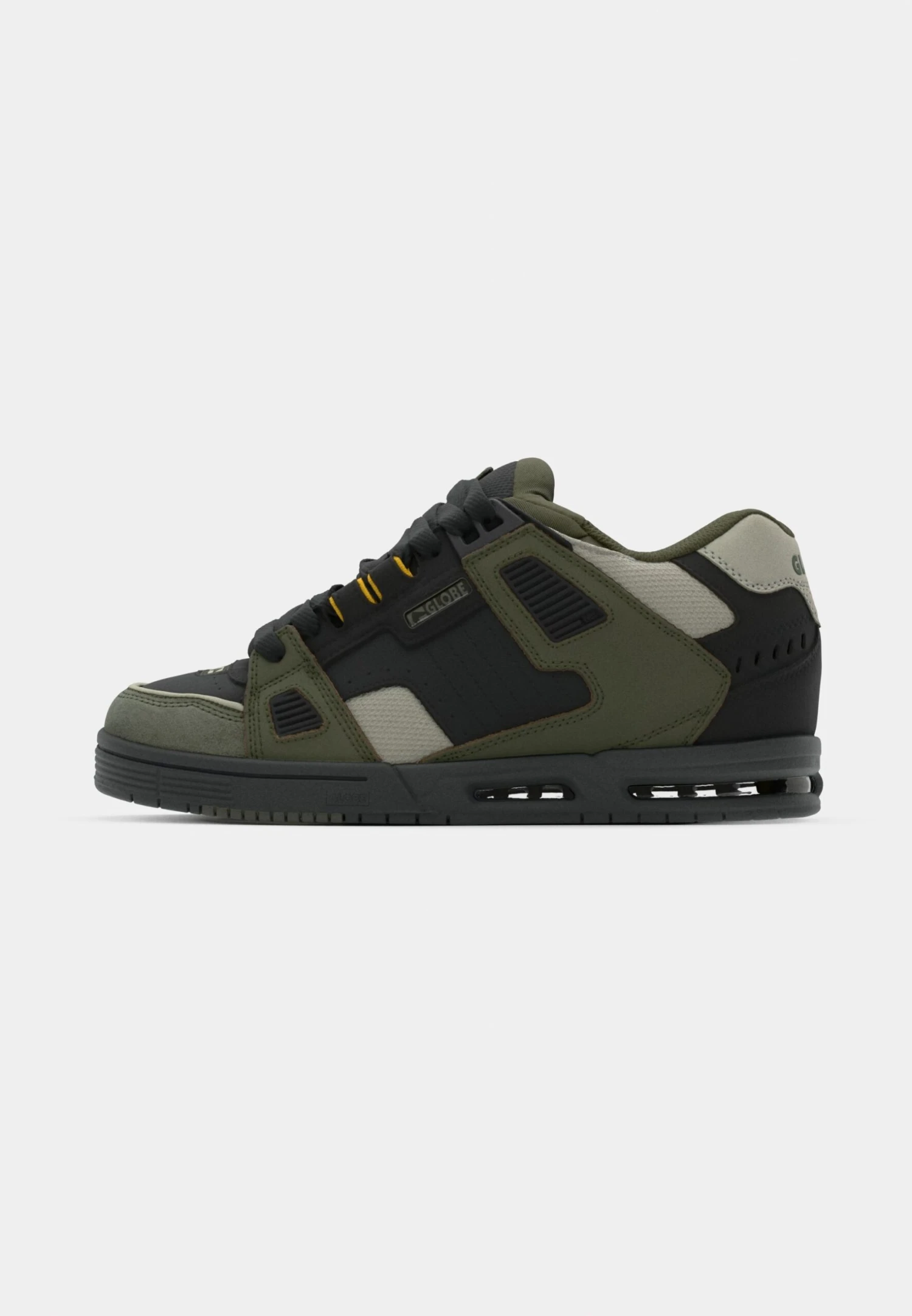 Globe SABRE - Trainers - Black/army 2 Globe SABRE - Trainers - Black/army - Image 2