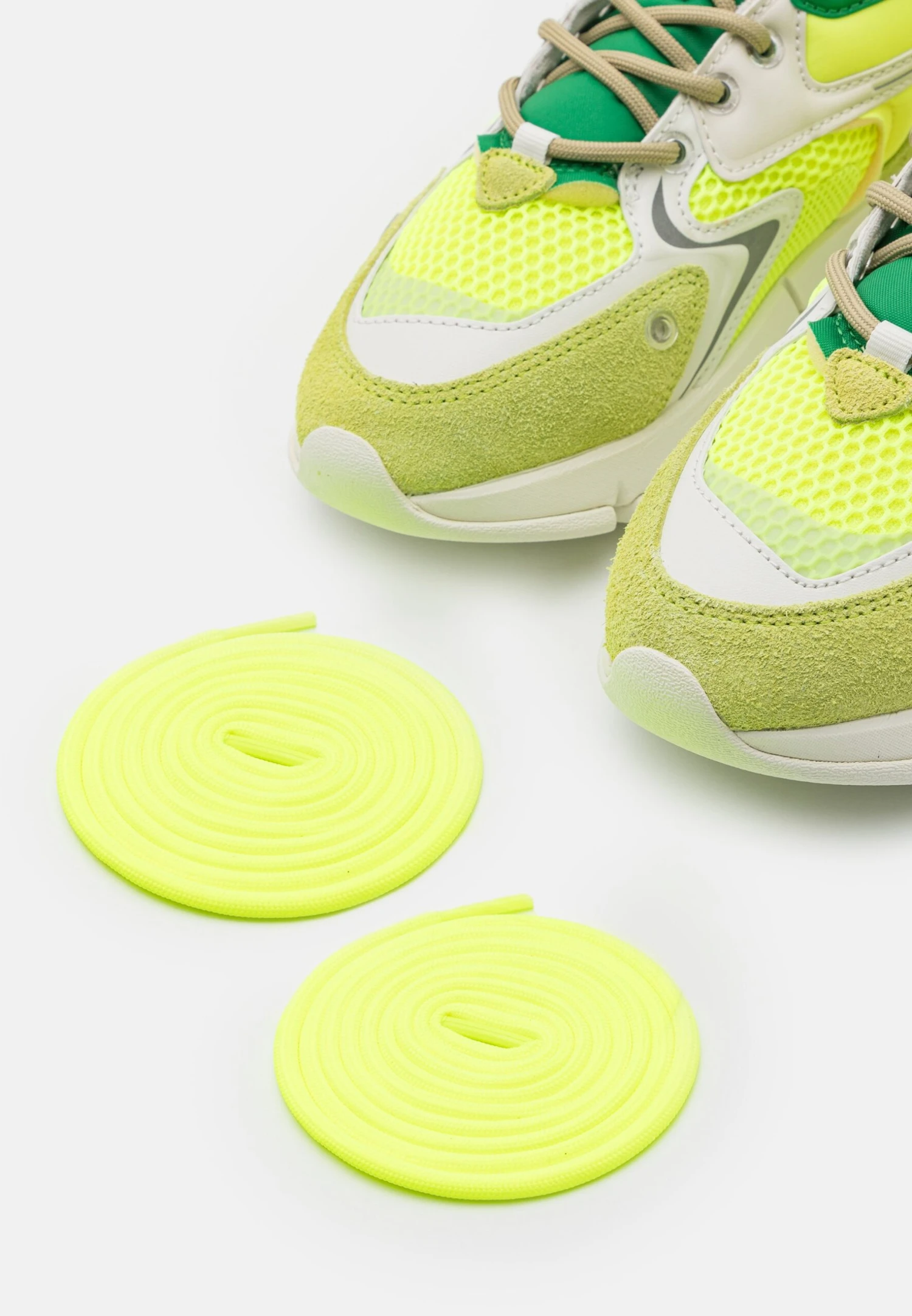 Lacoste Neo - Trainers - Yellow/Off-White 6 Lacoste Neo - Trainers - Yellow/Off-White - Image 6