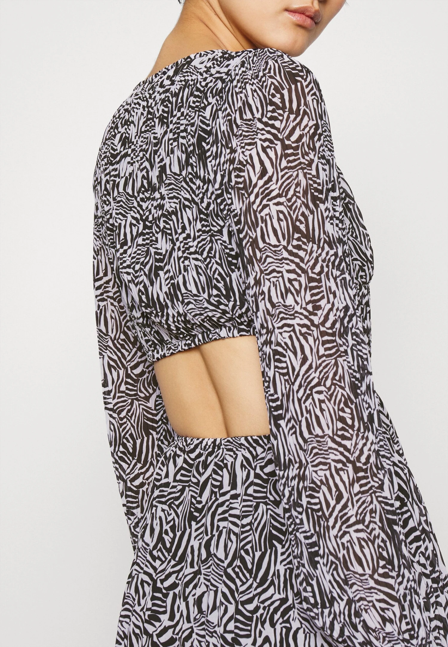 MICHAEL Michael Kors Faceted Zebra Cutout - Day Dress - Black/White 5 MICHAEL Michael Kors Faceted Zebra Cutout - Day Dress - Black/White - Image 5