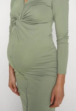 Mamalicious Mlbea Lia Dress- Jersey Dress - Four Leaf Clover -Modern Classic Shoes Store d35a60b73d5f471ea64b70a6d12e6b58