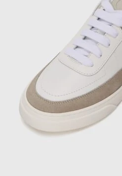 Valentino STUNNY - Trainers - White/ice -Modern Classic Shoes Store d3e5a50748b64b87893d8939bd8c797e