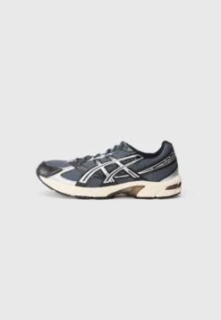 ASICS SportStyle GEL 1130 UNISEX - Trainers - White/green -Modern Classic Shoes Store d45727ddbbee442eb21ccdefb06d834b