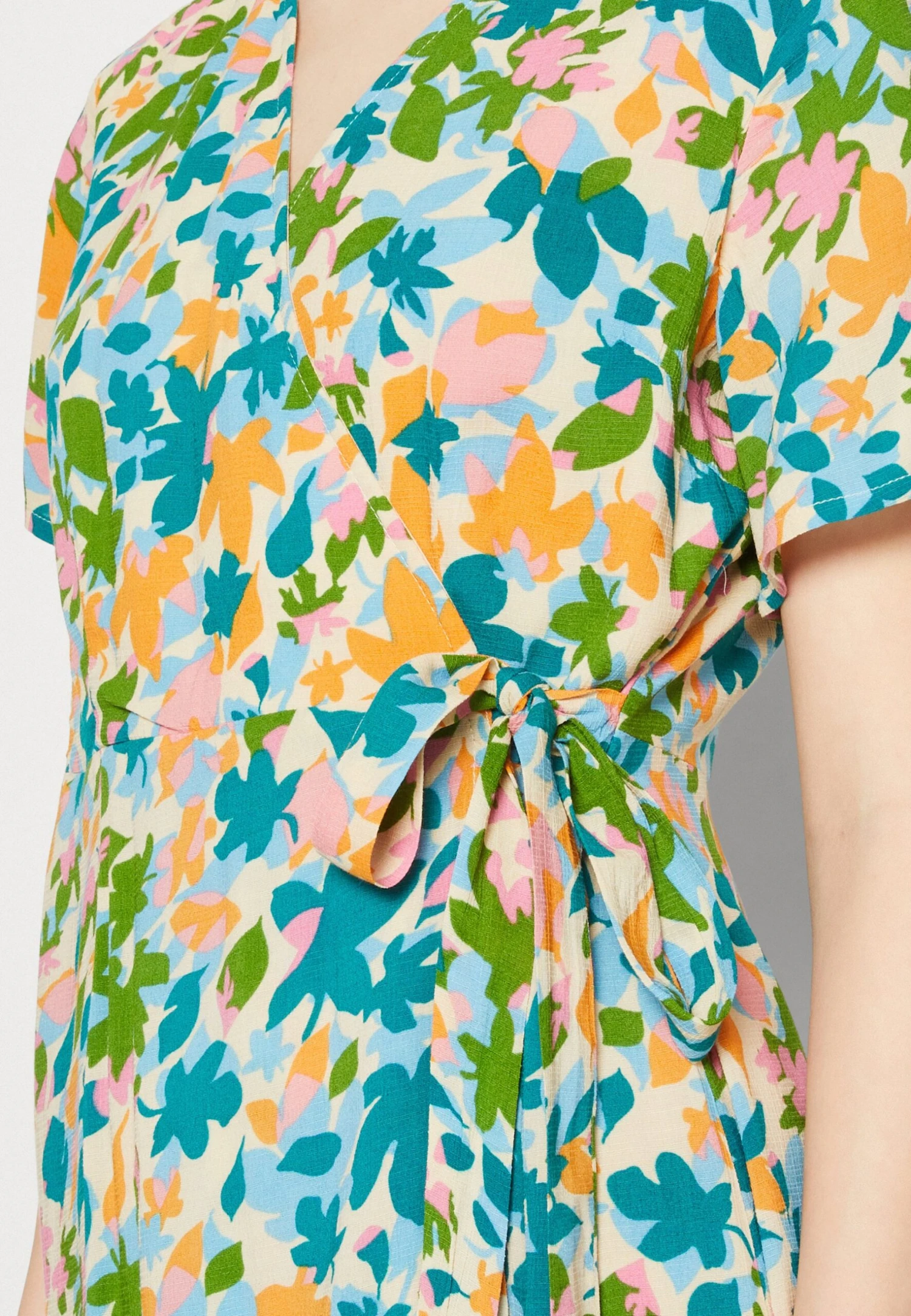 Yasleafa Midi Wrap Dress - Day Dress - Soft Pink 6 Yasleafa Midi Wrap Dress - Day Dress - Soft Pink - Image 6