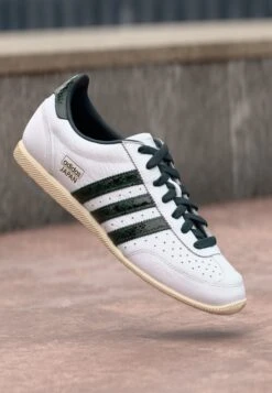 Adidas Originals JAPAN - Trainers - Footwear White/collegiate Green/aurora Ivy