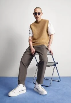 Converse Chuck Taylor All Star Construct Unisex - High-Top Trainers - Vintage White/Black/Egret 10 Converse Chuck Taylor All Star Construct Unisex - High-Top Trainers - Vintage White/Black/Egret -Modern Classic Shoes Store d56a9069a04543108d6e1e31b78029ea