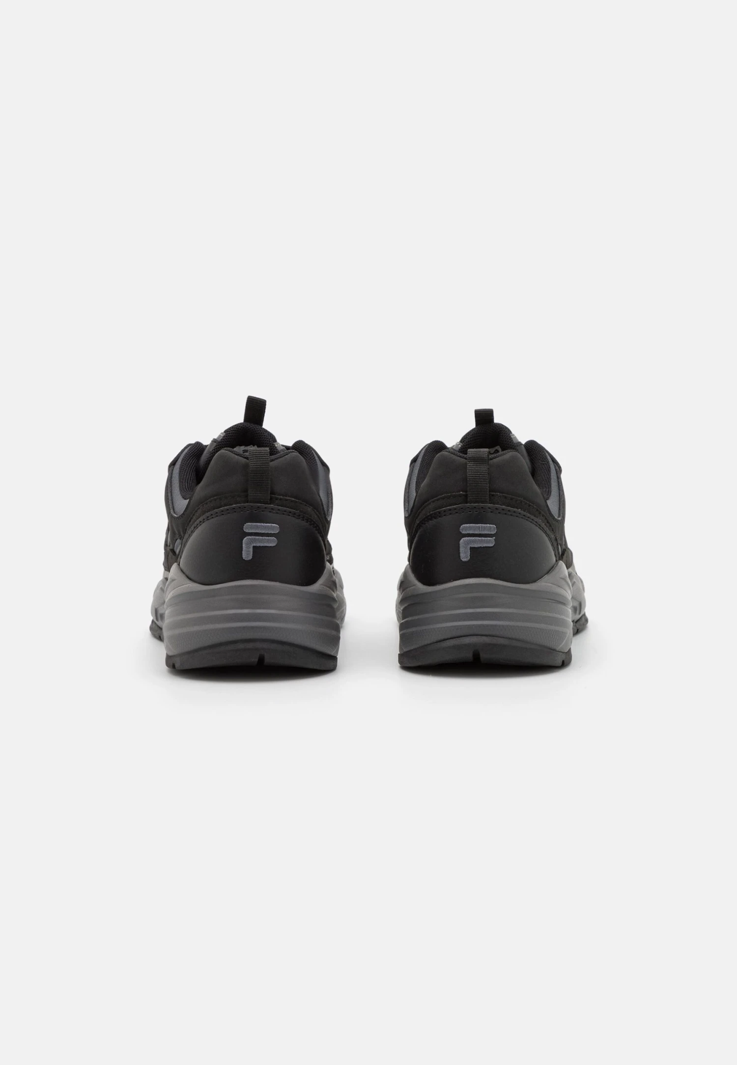 Fila Novarra Unisex - Trainers - Black 3 Fila Novarra Unisex - Trainers - Black - Image 3