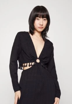 NEVER FULLY DRESSED Lucy Dress - Cocktail Dress / Party Dress - Black 9 NEVER FULLY DRESSED Lucy Dress - Cocktail Dress / Party Dress - Black -Modern Classic Shoes Store d8acd5690a59488292f43ff514efd900