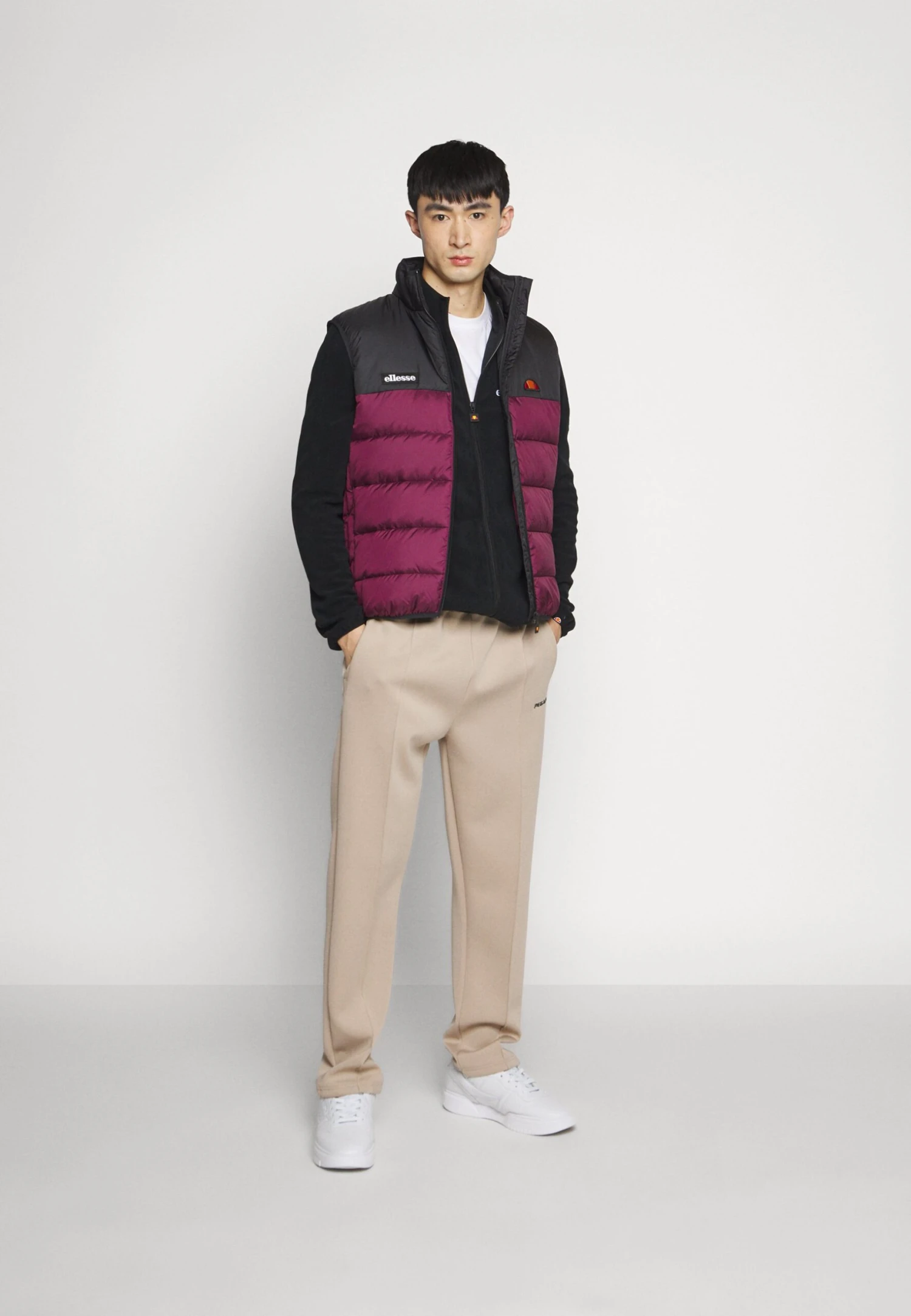 Ellesse Andrio - Waistcoat - Dark Purple 2 Ellesse Andrio - Waistcoat - Dark Purple - Image 2