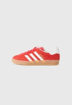 Adidas Originals GAZELLE UNISEX - Trainers - Better Scarlet/white