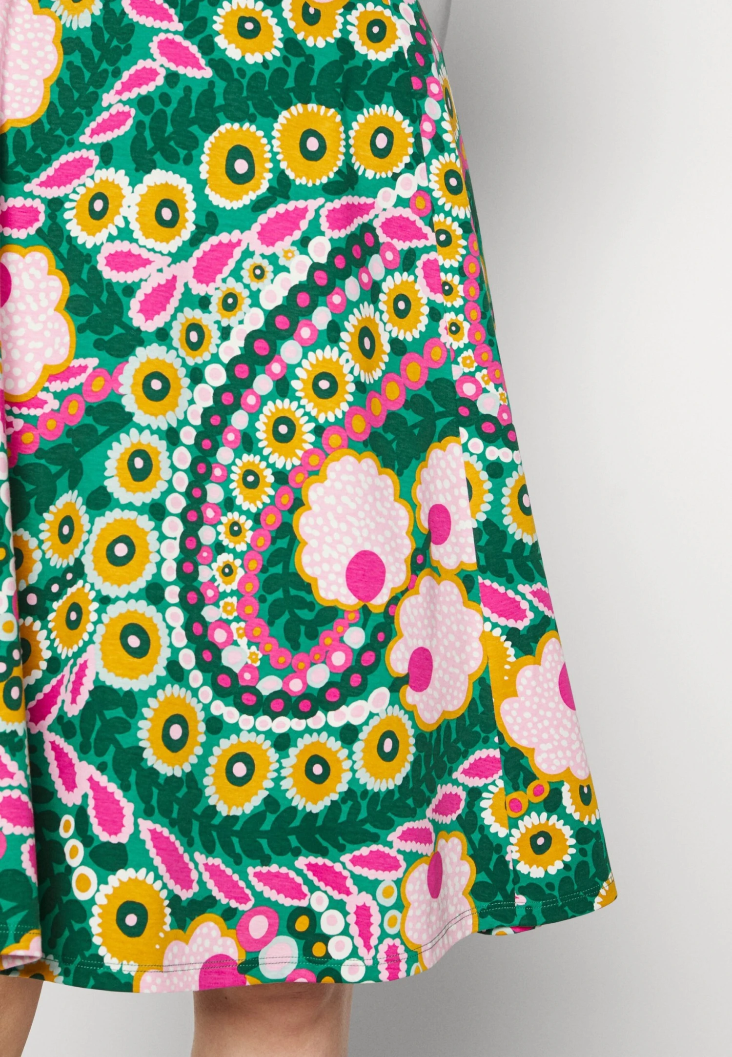 Jesone - Jersey Dress - Verde 5 Jesone - Jersey Dress - Verde - Image 5