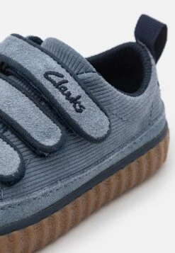 Clarks River Tor Unisex - Trainers - Blue Combi -Modern Classic Shoes Store dd77e49b8a1f46a99a48d61835929a05