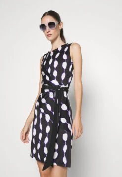 Emina Dress - Shift Dress - Black -Modern Classic Shoes Store e10c9e5b15c545e4b54821a3dcd3a769