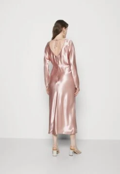 Calvin Klein Naia Dolmain Open Back Dress - Cocktail Dress / Party Dress - Pale Mauve -Modern Classic Shoes Store e28e2c8d0040416b84406c8aa907f59e