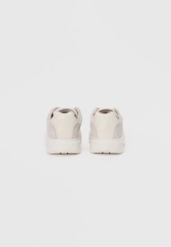 Calvin Klein Jeans Trainers - Chateau/bright White/galapagos -Modern Classic Shoes Store e4d31503a47e4255843383e0893bebca