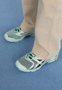 ASICS SportStyle GEL DS 14 UNISEX - Trainers - White/tai/chi Yellow -Modern Classic Shoes Store e4d6c5e74f9a4f839b68b453983c99ec