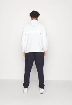 Chicago- Summer Jacket - White -Modern Classic Shoes Store e62b0e3f2db14c20b8b359df4a238445