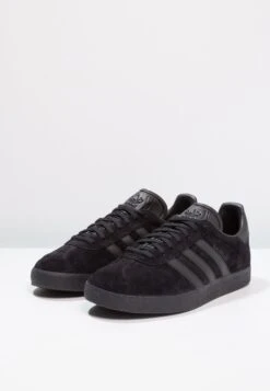 Adidas Originals Gazelle - Trainers -Modern Classic Shoes Store e72db9ee18d443fb84153a75ed3fa8fd