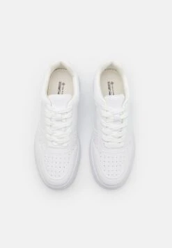 Call It Spring Fresh B.E.D Foam - Trainers - White 9 Call It Spring Fresh B.E.D Foam - Trainers - White -Modern Classic Shoes Store e77d11ba25fb4339bb98b25a6bf481b8