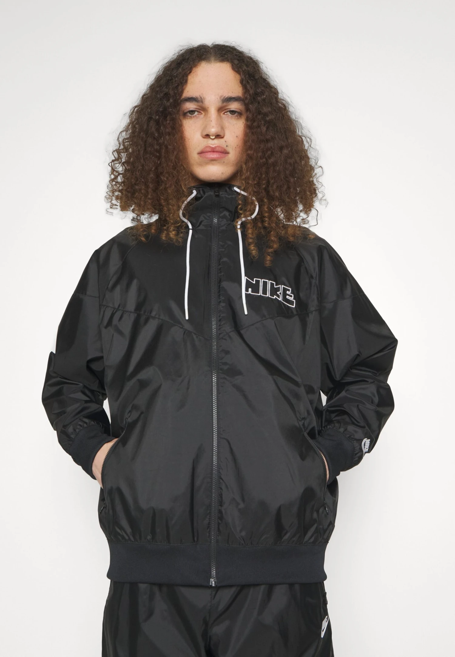 Nike Sportswear Lnd Gx Hd - Light Jacket - Black/White 3 Nike Sportswear Lnd Gx Hd - Light Jacket - Black/White - Image 3