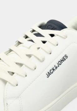 Jack & Jones JFWBOSLEY - Trainers - White -Modern Classic Shoes Store e938a7f1758b420f905b46758beaf329