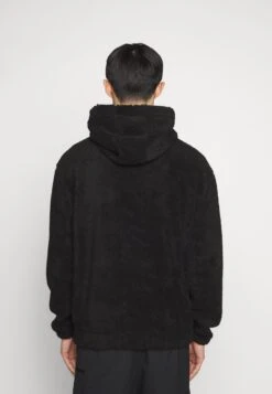 Ellesse Dazola - Fleece Jacket - Black -Modern Classic Shoes Store e97df6ff845d41d8b985510d5c6c26ef