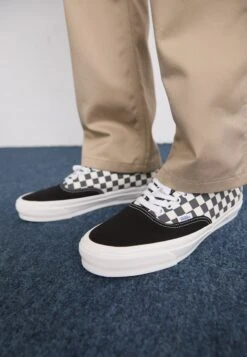 Vans LX AUTHENTIC HARRIS TWEED UNISEX - Trainers - Pistachio Green 26 Vans LX AUTHENTIC HARRIS TWEED UNISEX - Trainers - Pistachio Green -Modern Classic Shoes Store e9b7d3560c5543d9bbe111e3b4af57e2