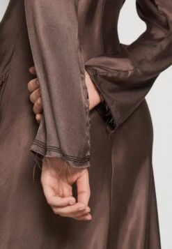 BEC + BRIDGE Kai Split Dress - Occasion Wear -Modern Classic Shoes Store eae1e6a5e83247459646f266c4fd6a97