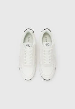 Calvin Klein Jeans TOOTHY - Trainers - Bright White/black -Modern Classic Shoes Store ee4e89f358c841e6bfa940e2969e0aef