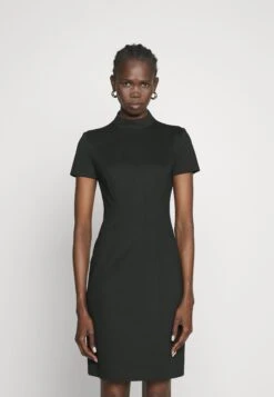 Hugo Kineni - Day Dress