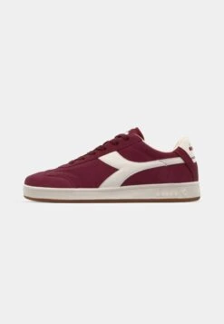 Diadora KICK - Trainers - Chai Tea/black Forest 17 Diadora KICK - Trainers - Chai Tea/black Forest -Modern Classic Shoes Store f214a6ea71bc43b3a63cafbe0163dcbd