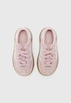 Adidas Originals HANDBALL SPEZIAL UNISEX - Baby Shoes - Clear Pink/white/gum 19 Adidas Originals HANDBALL SPEZIAL UNISEX - Baby Shoes - Clear Pink/white/gum -Modern Classic Shoes Store f2a833d3706545cca6de41aa179f4f2b